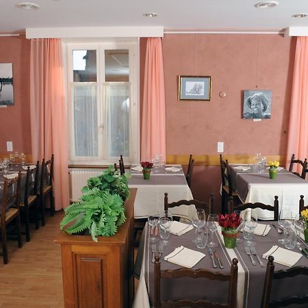Hotel De La Gare Yvonand Екстериор снимка