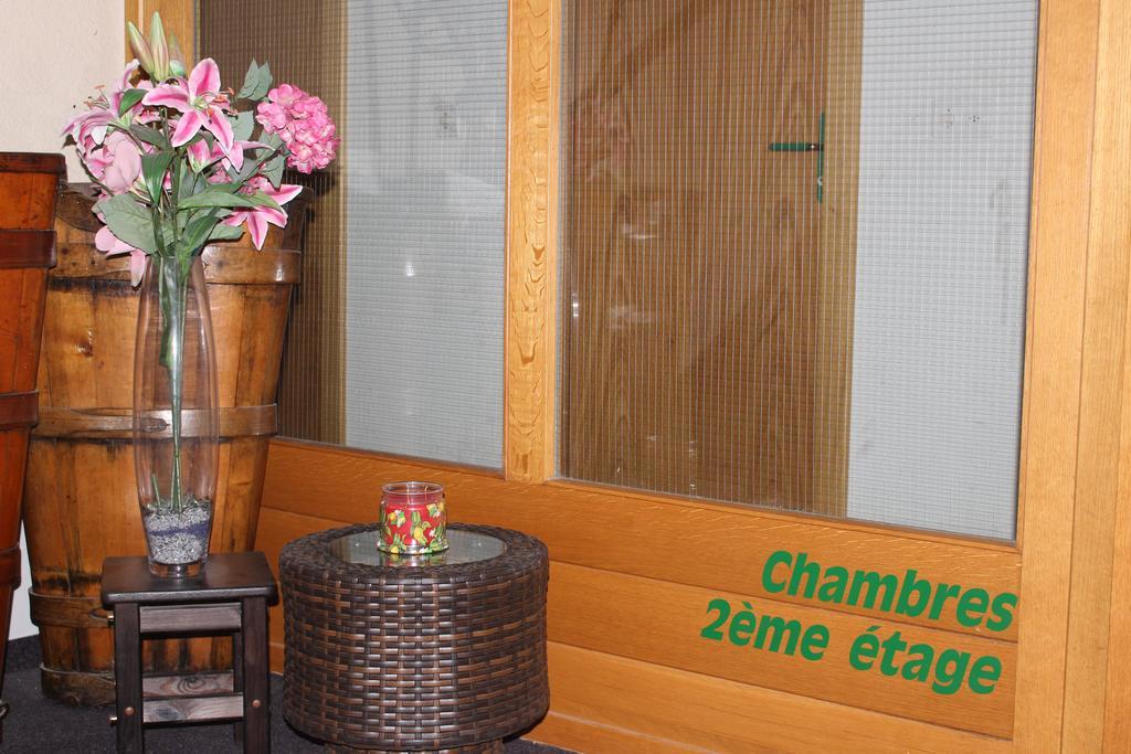 Hotel De La Gare Yvonand Екстериор снимка
