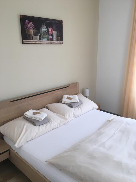 Hotel De La Gare Yvonand Екстериор снимка